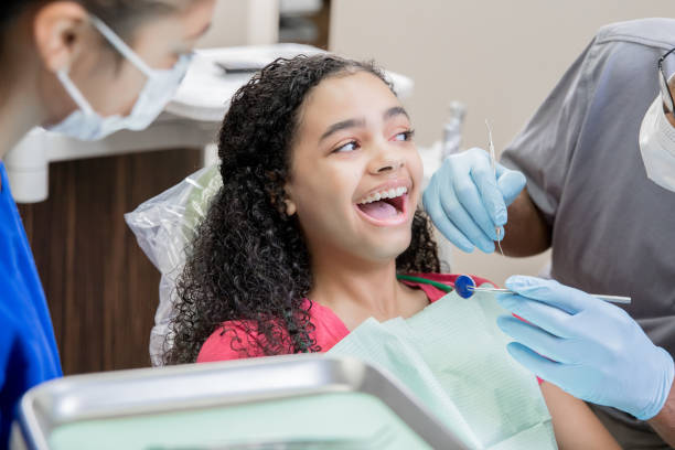 Best Emergency Tooth Extraction  in Palmview, TX